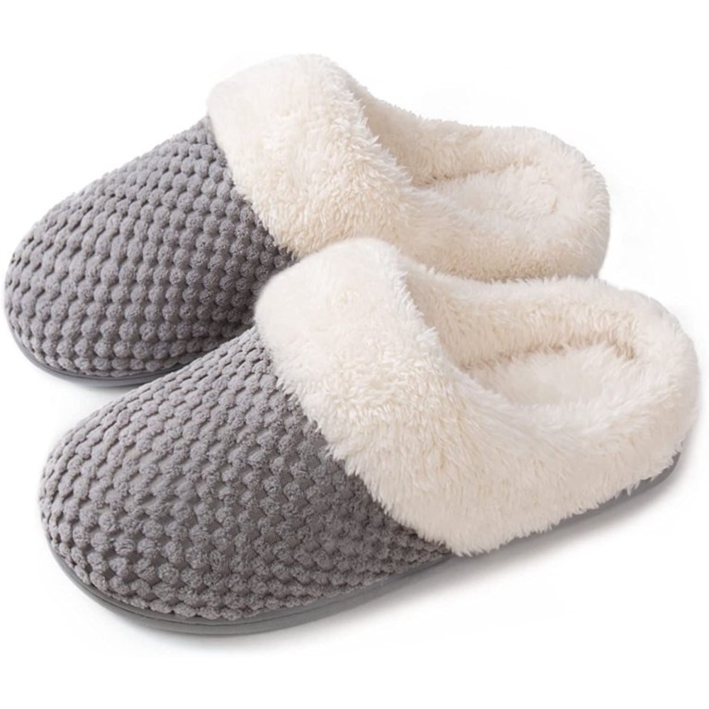NWT Women's Shoes Comfort Fleece Memory Foam Slippers Fuzzy Plush Slip On 9-10